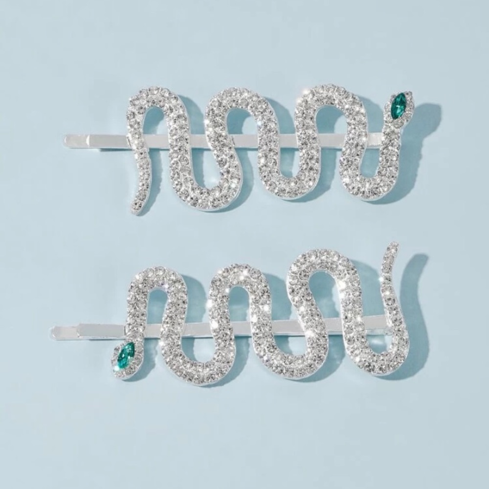 SELL 😁- 2pcs Rhinestone Snake Hair Clips - Picture 2 of 3